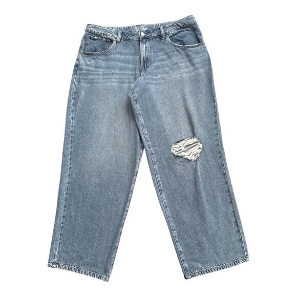 TIME AND TRU Womens Size 12 Ripped Destroyed Low Rise Straight Blue Jeans - Picture 1 of 7